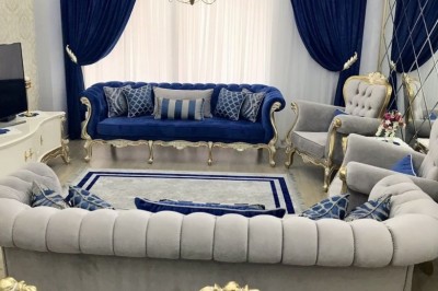 Bu Salonda Klasik Stil Güçlü Renkler, Lüks Dokularla Göz Alıyor - Classic Style Strong Colors in this Salon, Luxury Textures