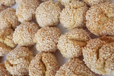 SUSAMLI TUZLU KURABIYE